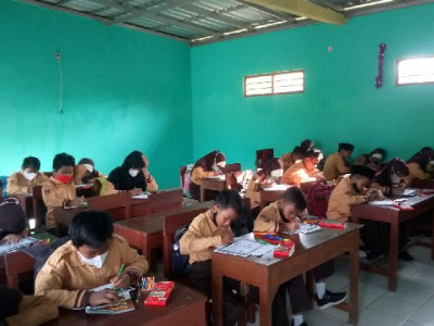Lomba Montase dan Mewarnai Bersama Faber Castlle SD Islam Imama 2021/2022