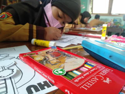 Lomba Montase dan Mewarnai Bersama Faber Castlle SD Islam Imama 2021/2022